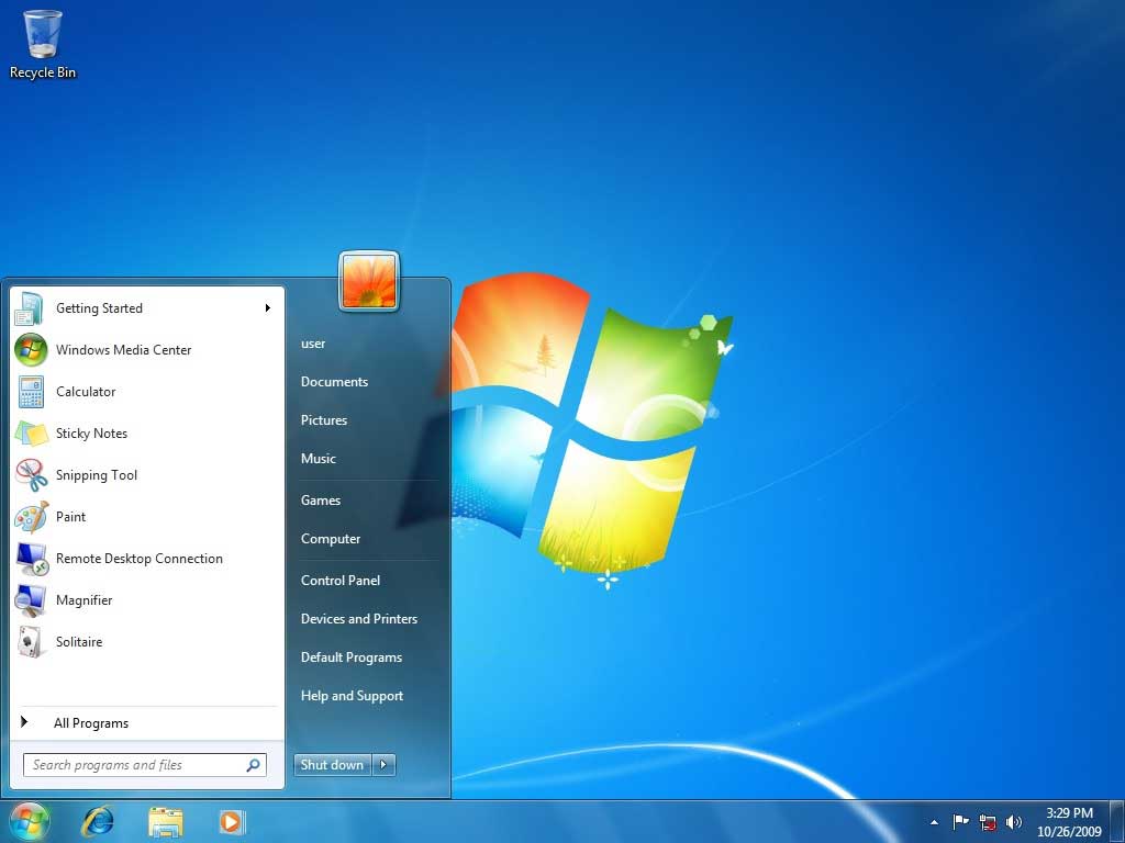 What is the Difference Between Windows 10 and Windows 8? 6 Windows 7 Home screen